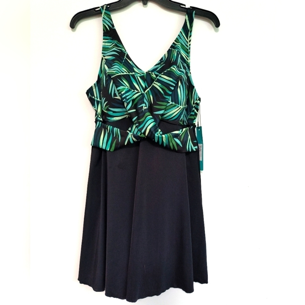 New Tropical Leaf One Piece Swimsuit / Size 14